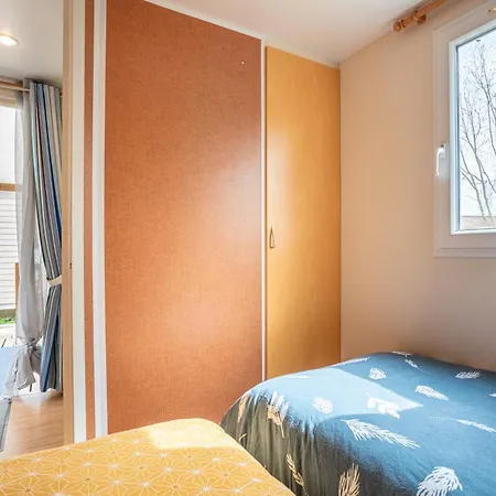 Mobilhome - Piscines - Terrasse * Angles