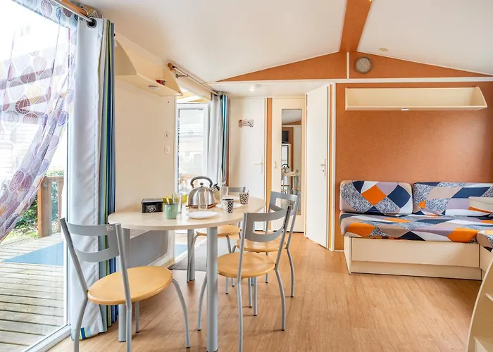 Mobilhome - Piscines - Terrasse Camping *