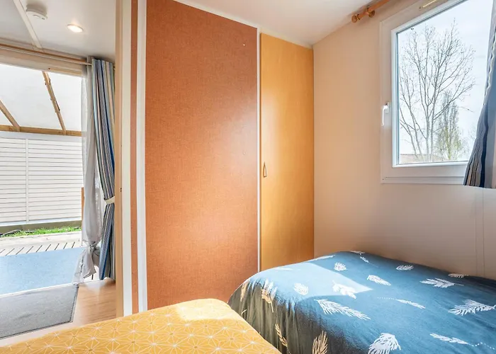 Mobilhome - Piscines - Terrasse * Angles (Vendee)