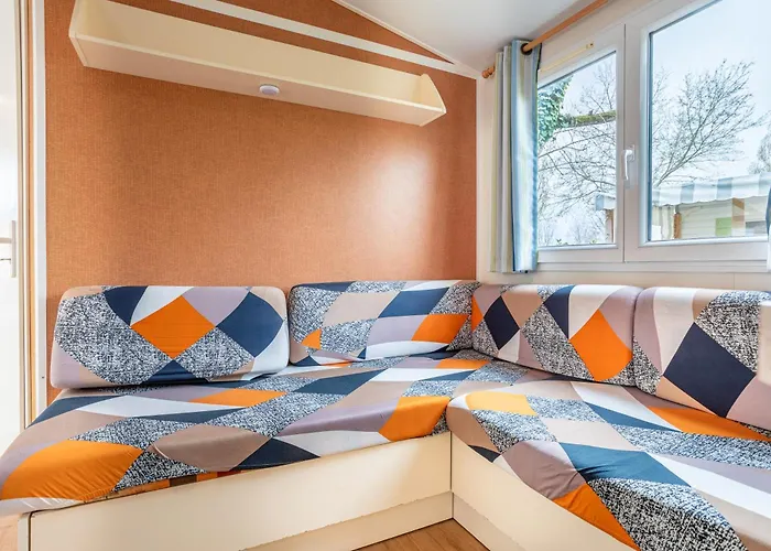 Camping Mobilhome - Piscines - Terrasse