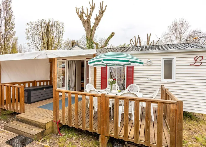 Mobilhome - Piscines - Terrasse Camping